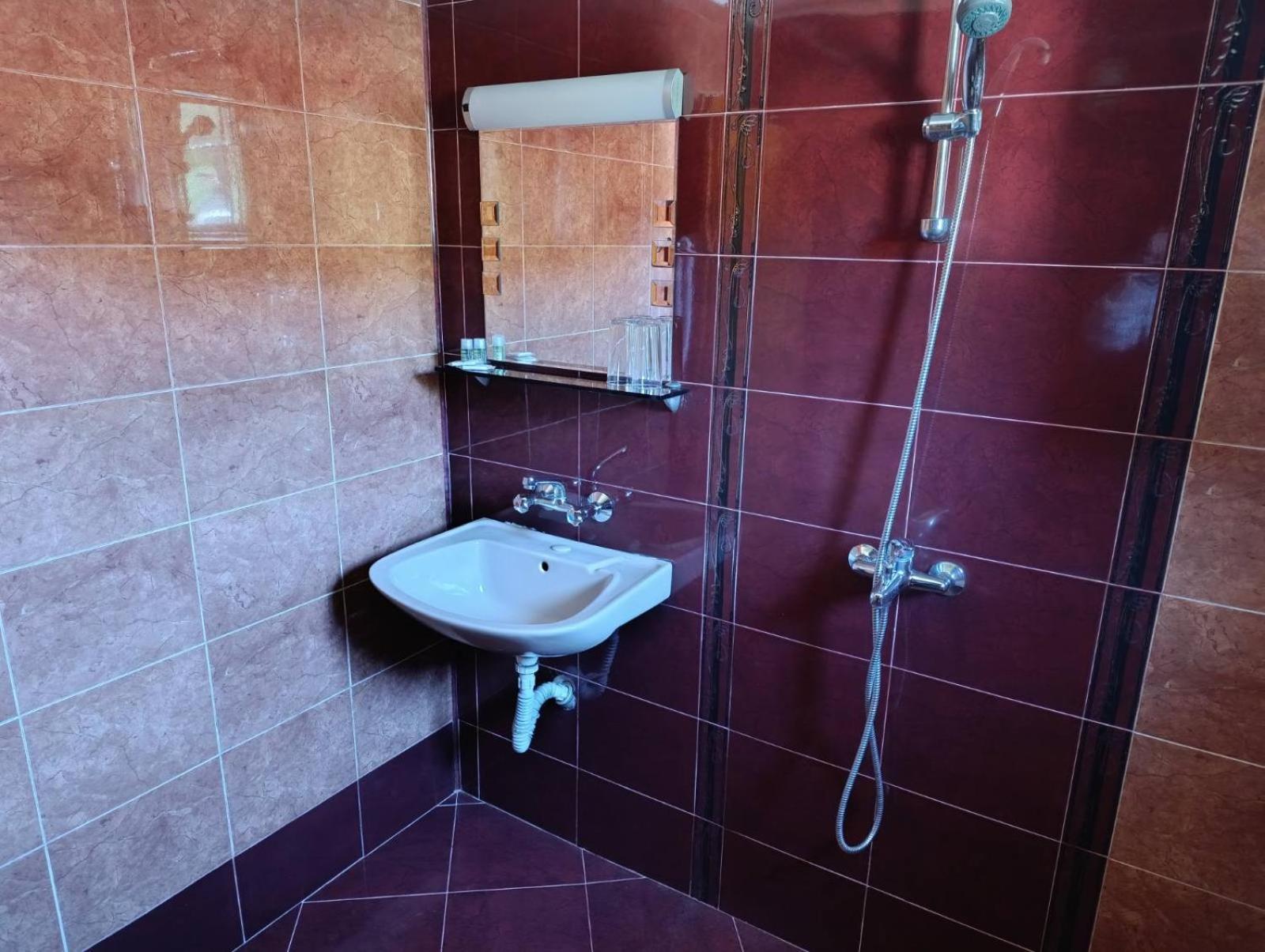 Guest House Diva Reka Beli Iskar Exterior photo